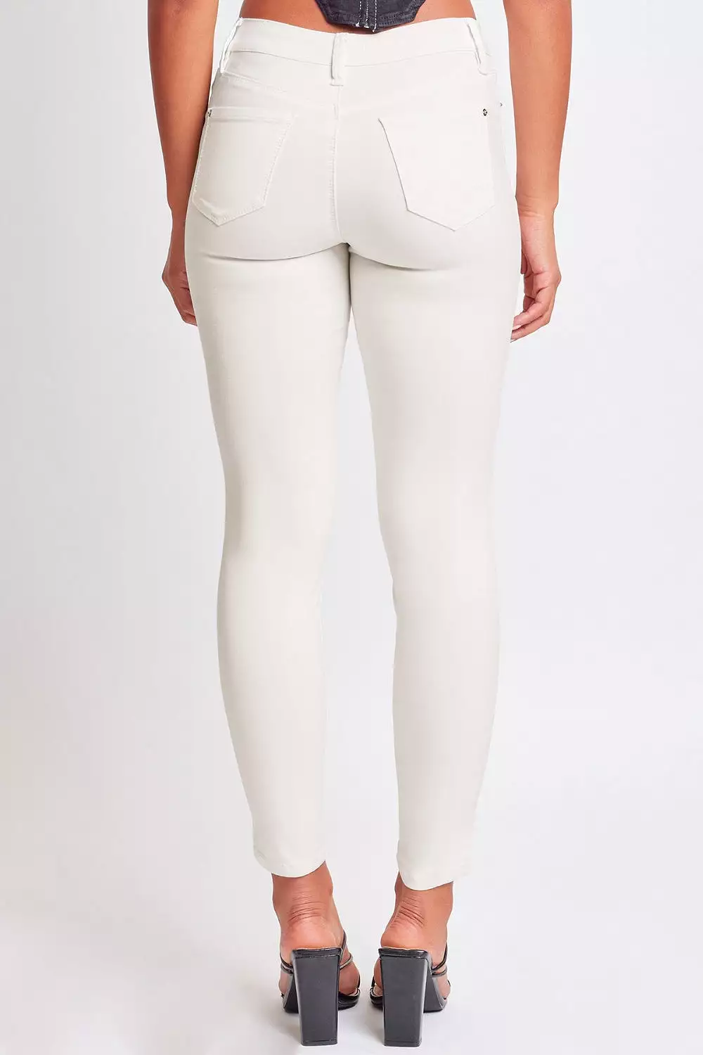 Hyper Stretch Mid-Rise Skinny Jeans Vanilla Cream