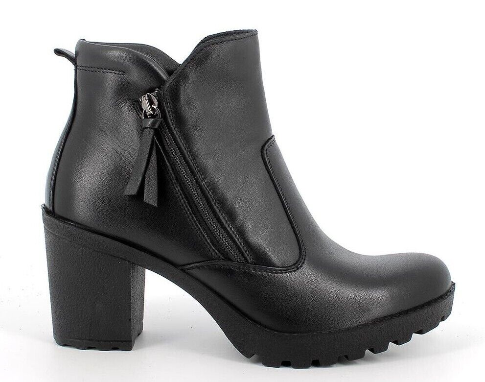 Ladies IGI & Co Boot Black Leather Chunky Zip 4661700 sale