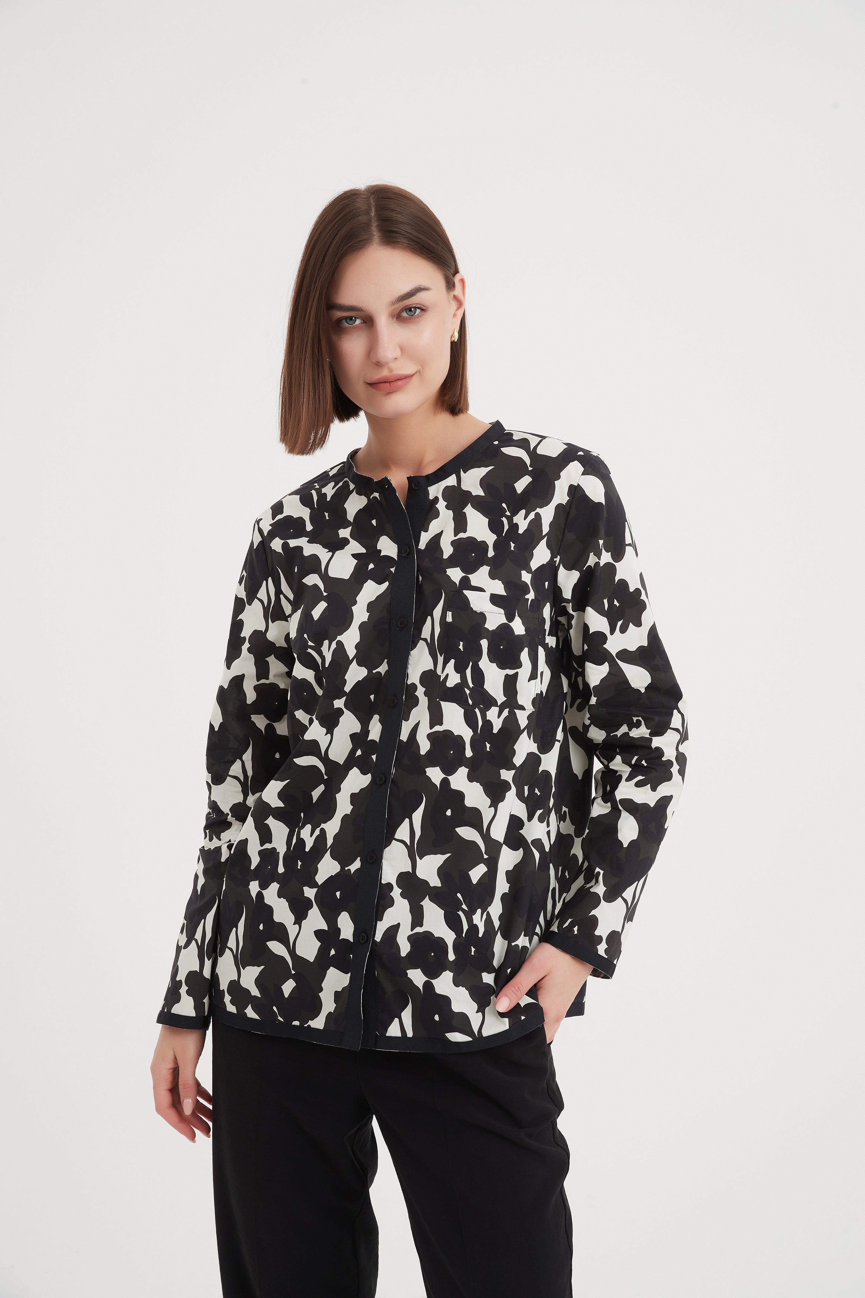 Tirelli - Grosgrain Detail Shirt - Black Floral