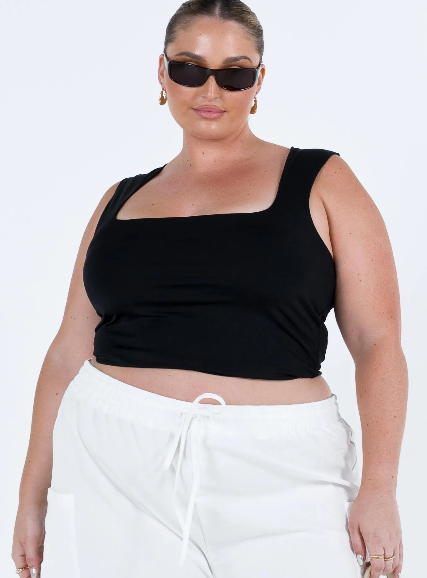 Zoe Top Black Curve